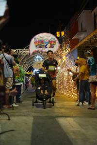 BIB: 319
                            <button type="button" onclick="openModal(21832377)" class="btn btn-primary btn-sm float-right btn-popup" data-toggle="modal" data-target=".modal-high-quality">
                        <i class="fas fa-shopping-cart"></i> Add to Cart
                    </button>
                                            <button type="button" onclick="isThisMe(21832377, true)" class="btn btn-success btn-sm float-right btn-popup btn-isme hidden" data-toggle="tooltip" data-placement="bottom" title="นี่คือรูปของคุณใช่ไหม คลิกที่นี่เพื่อเอาเข้าอัลบั้ม">
                        <i class="fas fa-plus"></i> Add to album
                    </button>
                    <button type="button" onclick="isThisMe(21832377, false)" class="btn btn-warning btn-sm float-right btn-popup btn-isnotme hidden">
                        <i class="fas fa-ban"></i> Remove from album
                    </button>